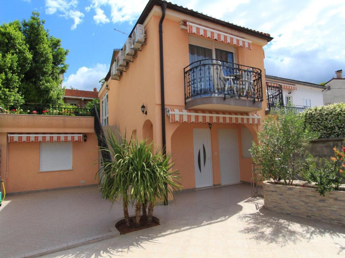 Apartments Carmen ซริกเวนิซา ภายนอก รูปภาพ