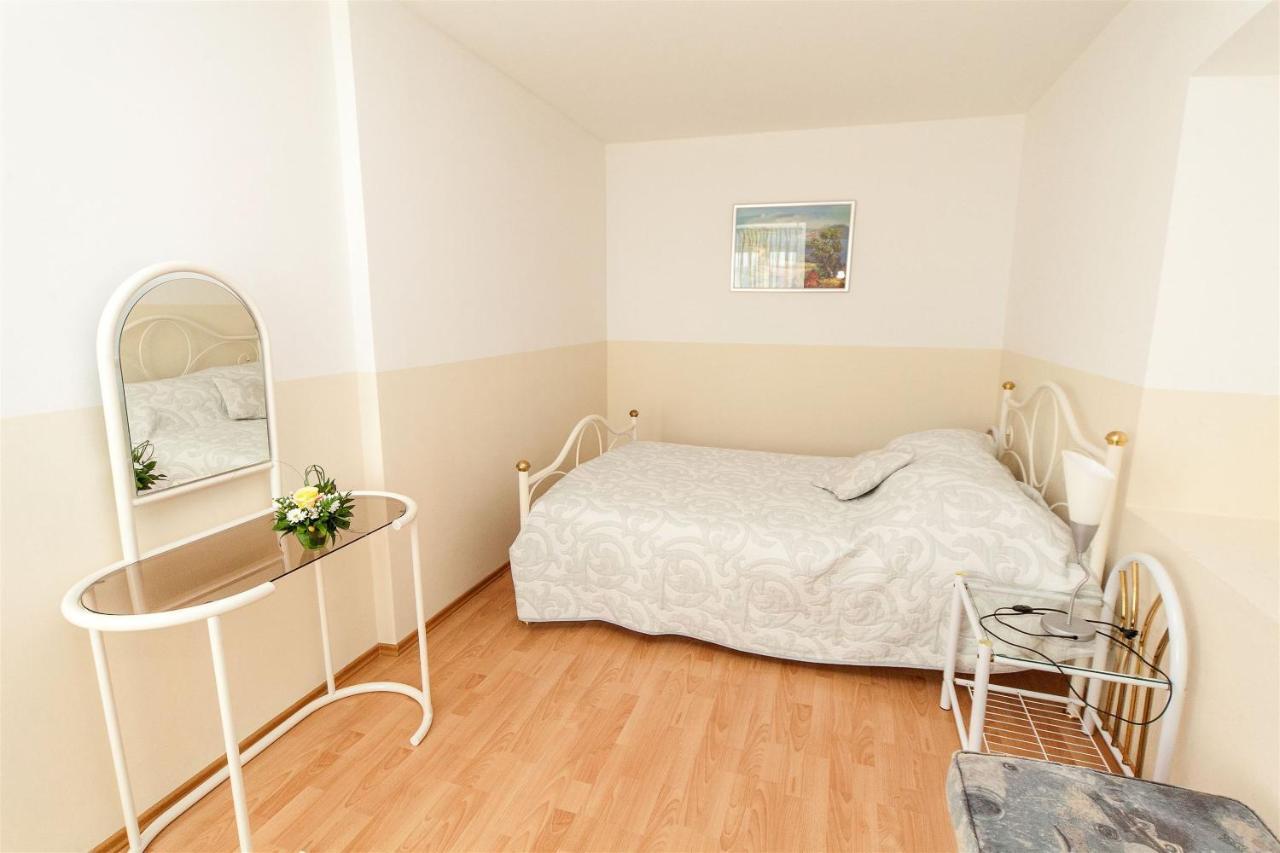Apartments Carmen ซริกเวนิซา ภายนอก รูปภาพ